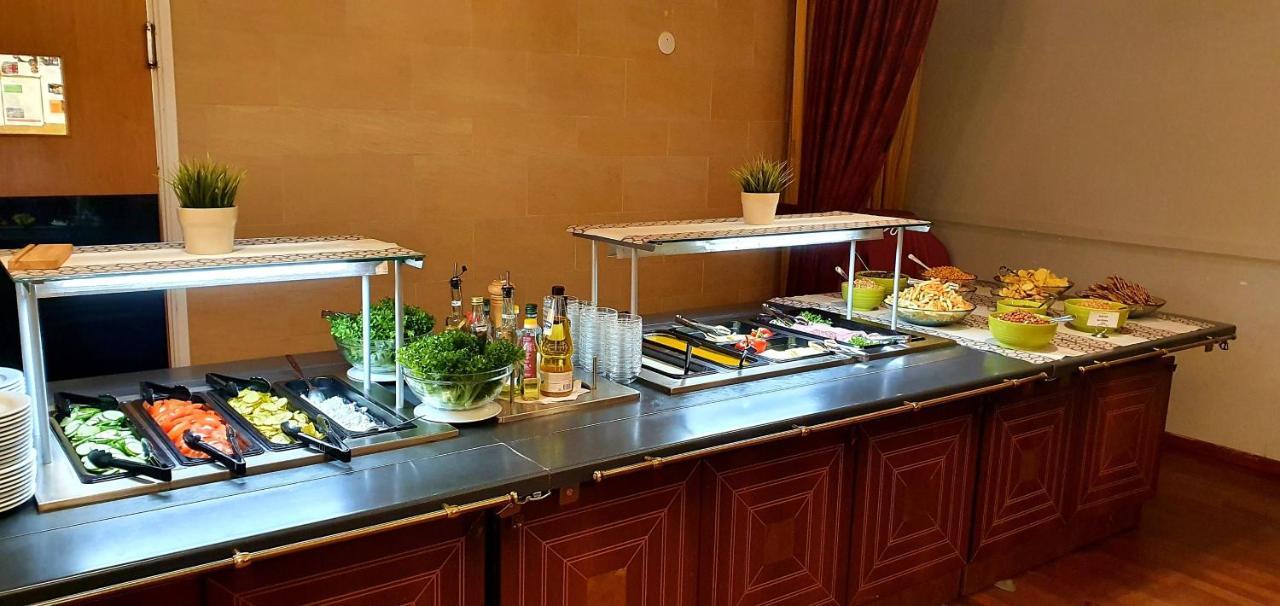 Hotel Kruunupuisto プンカハルユ エクステリア 写真