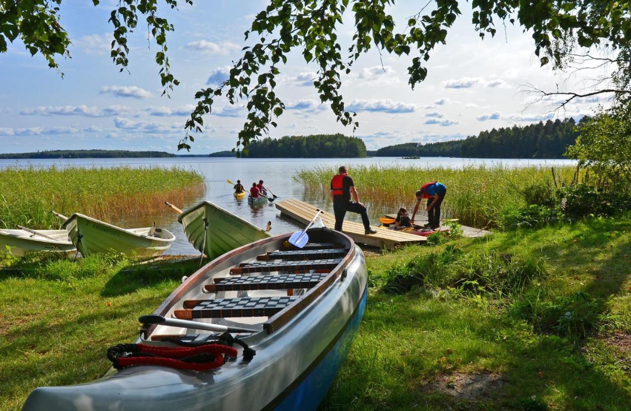 Hotel Kruunupuisto プンカハルユ エクステリア 写真
