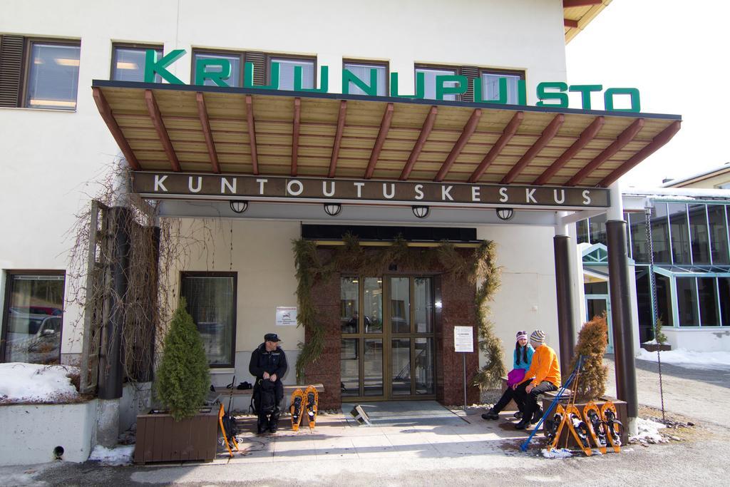 Hotel Kruunupuisto プンカハルユ エクステリア 写真