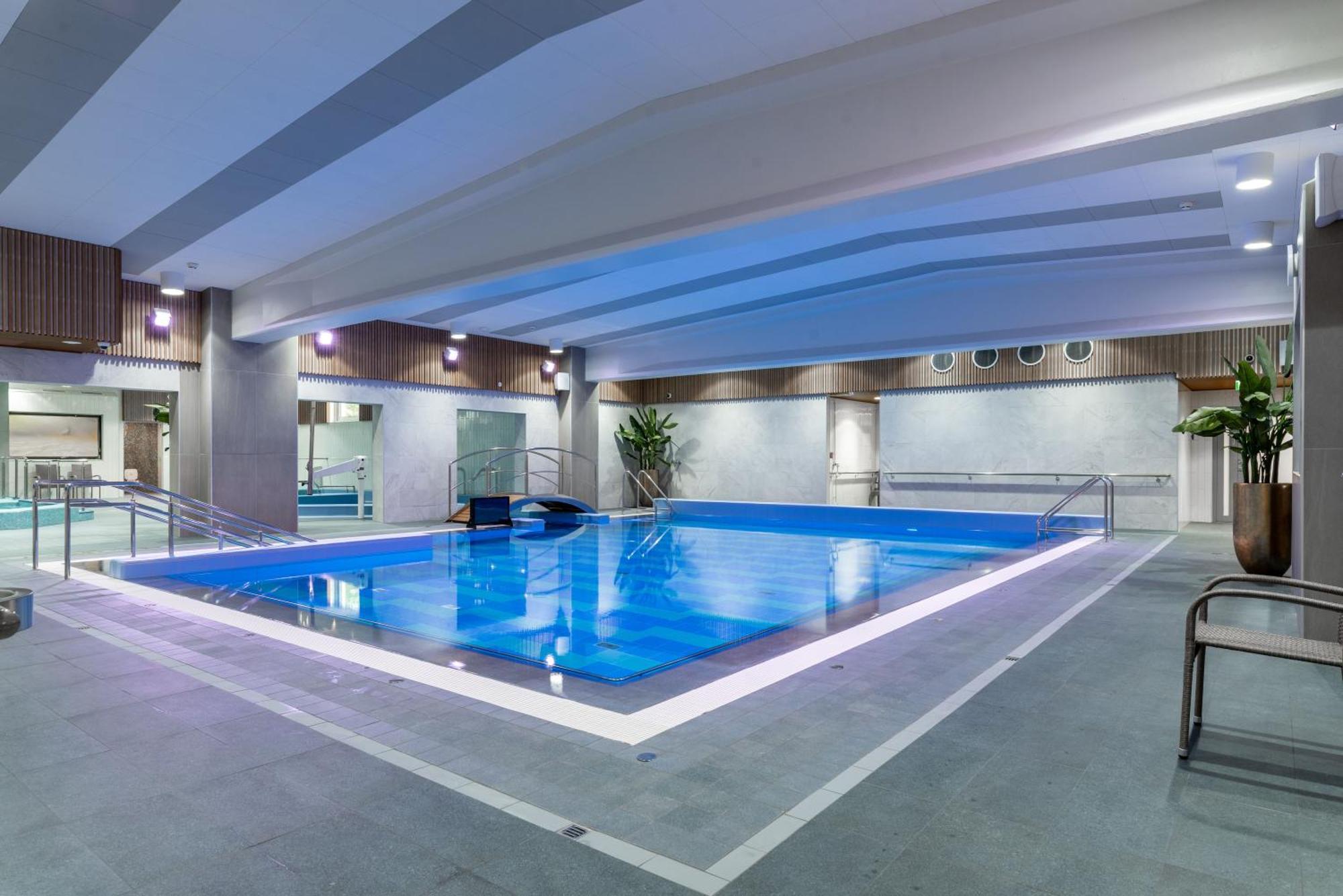 Hotel Kruunupuisto プンカハルユ エクステリア 写真