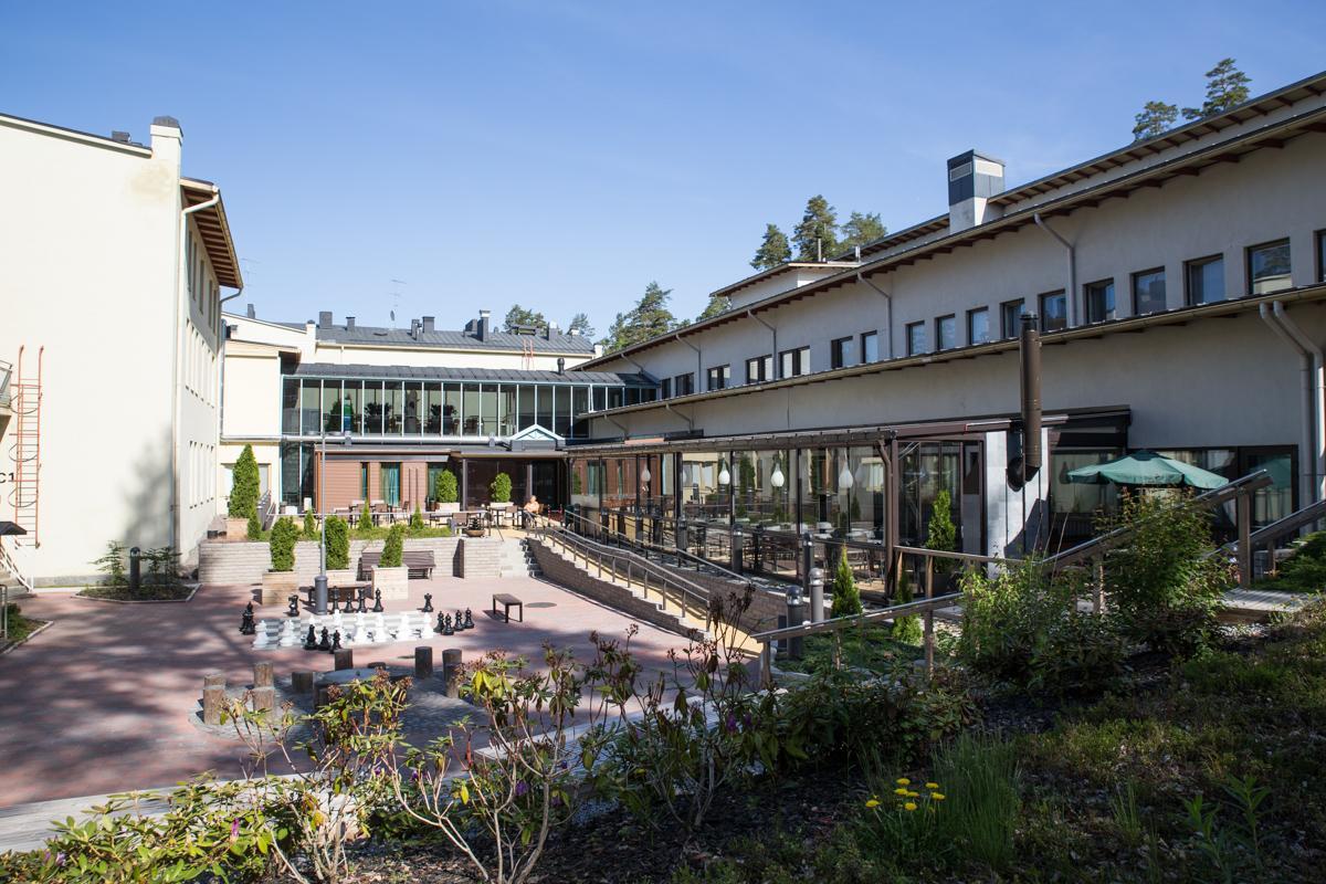 Hotel Kruunupuisto プンカハルユ エクステリア 写真